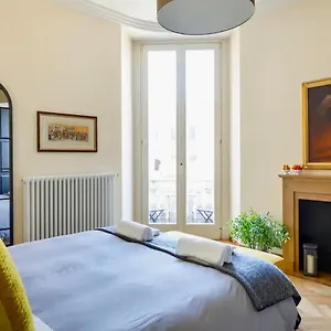  Apartment Sweethome Crispi